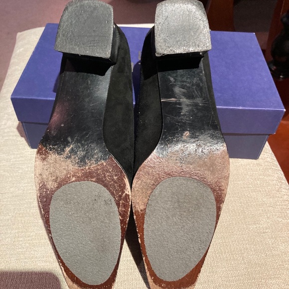 Stuart Weitzman - Picture 3 of 4